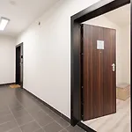 아파트 Flatbook Centre Parking *