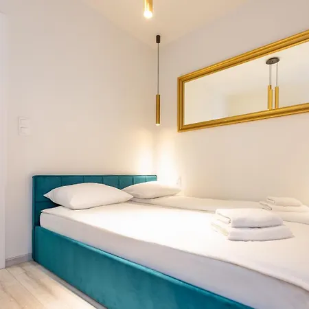 Flatbook Centre Parking