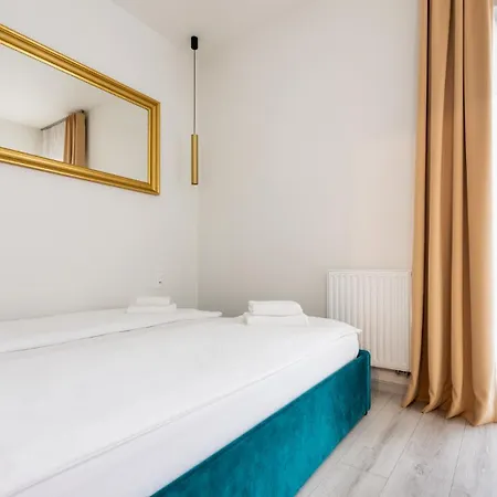 Flatbook Centre Parking * Гданьск