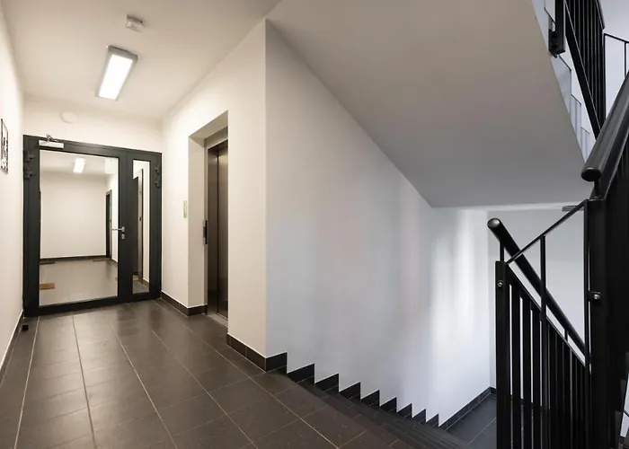 Flatbook Centre Parking *