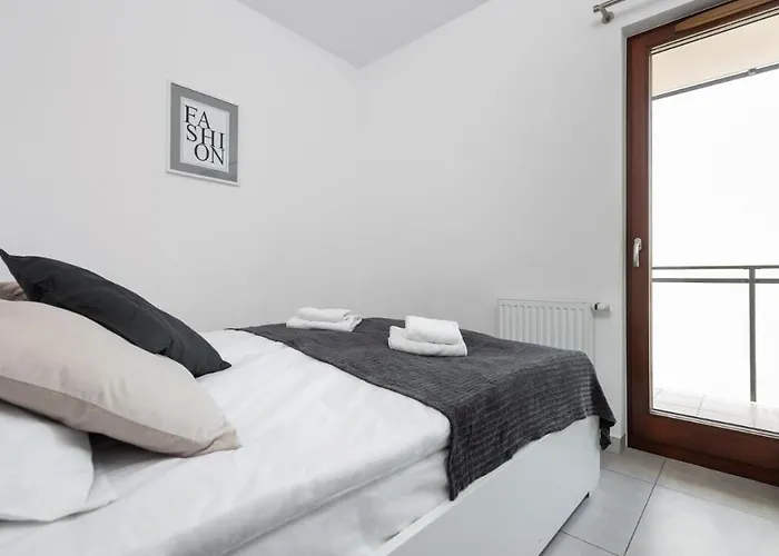 Flatbook Centre Parking *