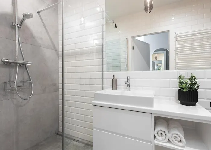 Flatbook Centre Parking